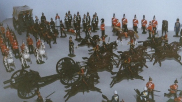Second figurines photo