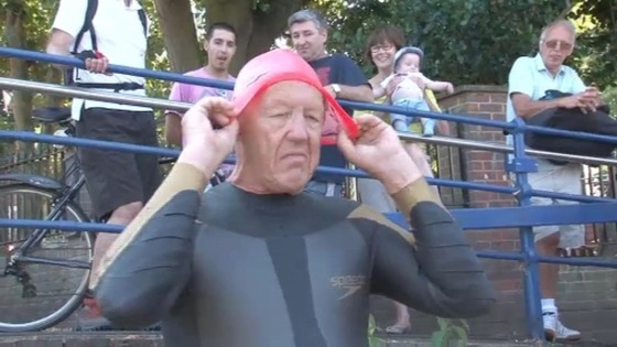 Andy Nation gets ready to set off on Teddington to Calais swim
