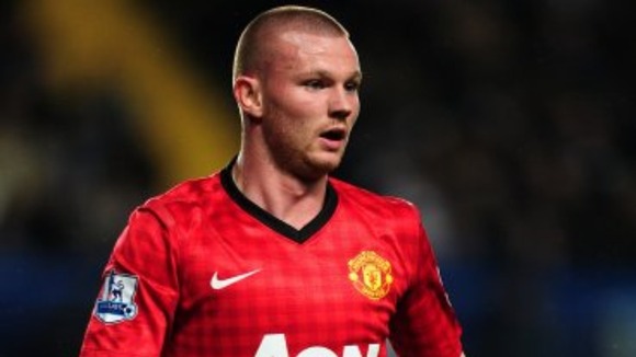 Manchester United midfielder Ryan Tunnicliffe is joining Ipswich Town on loan