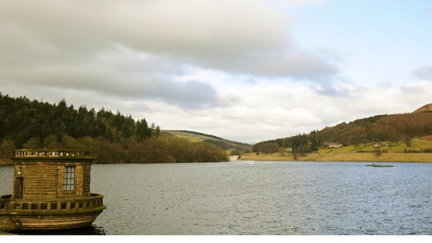 Ladybower Reservoir in the Peak District National Park, Derbyshire.