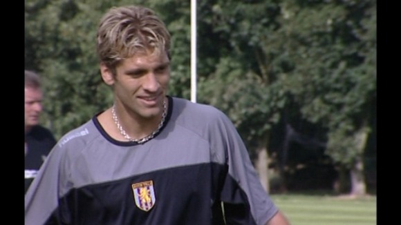 Stiliyan Petrov training for Aston Villa