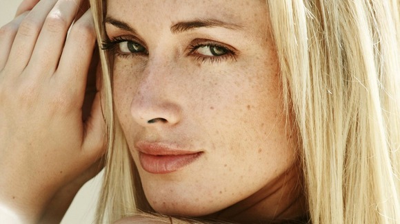 Pistorius' former girlfriend Reeva Steenkamp