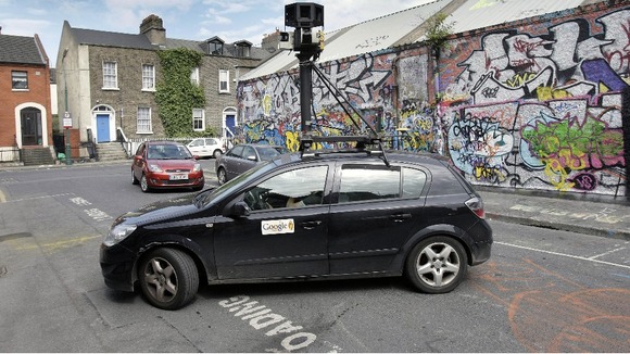 Pessoas de todo o mundo começar a manchar o carro do Google, que capta as imagens para Street View