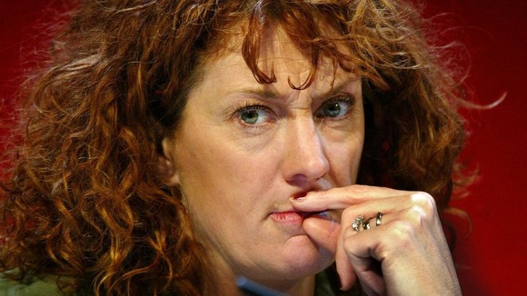 Labour candidate Karie Murphy has withdrawn from the Falkirk selection race.