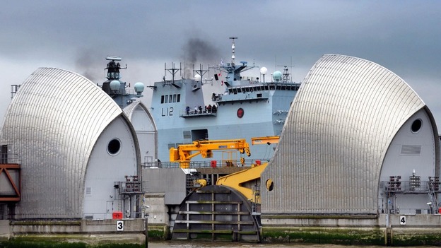 HMS Ocean passes through Thames Barrier
