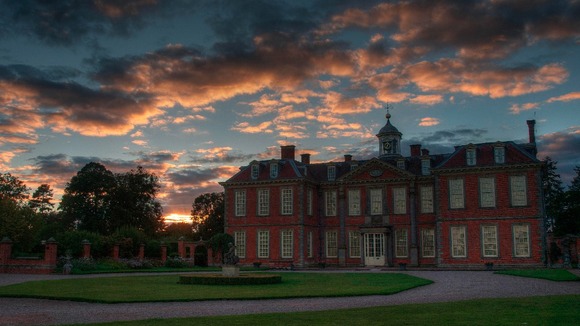 Hanbury Hall, Worcestershire