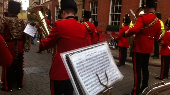 Parade begins in Nottingham