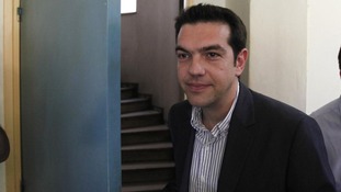 Greece elections: Syriza forms coalition with far-right 