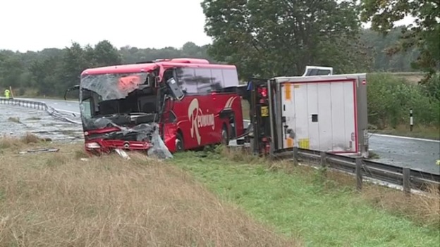 Coach and lorry crash at Diddington