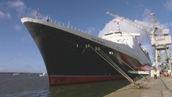 QE2