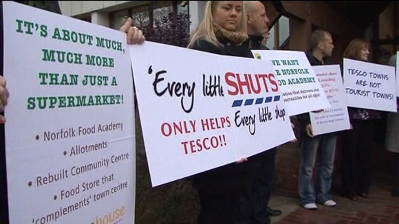 Residents and traders protesting.