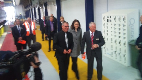 Minister in depot