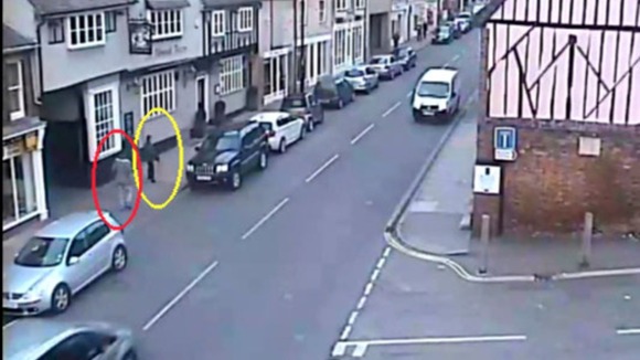 Andrew Ratcliffe (circled in red) and Mary Roberts (circled in yellow) outside the St Edmunds Tavern.