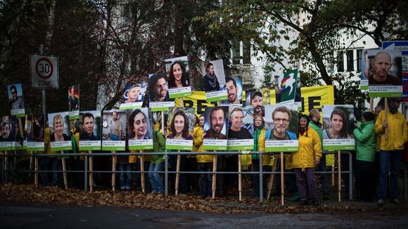 Supporters of arrested Greenpeace detaines