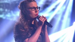Abi Alton performs 'Lego House' by Ed Sheeran.