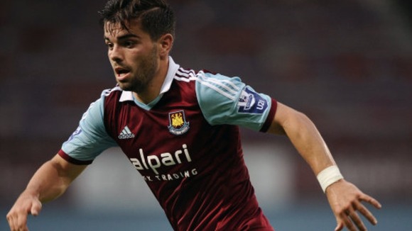 Colchester United loanee Elliot Lee has retuned to West Ham.