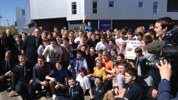 Only Boys Aloud returning home