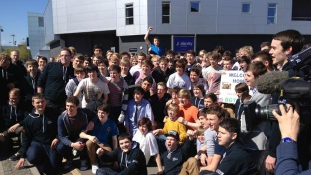 Only Boys Aloud returning home