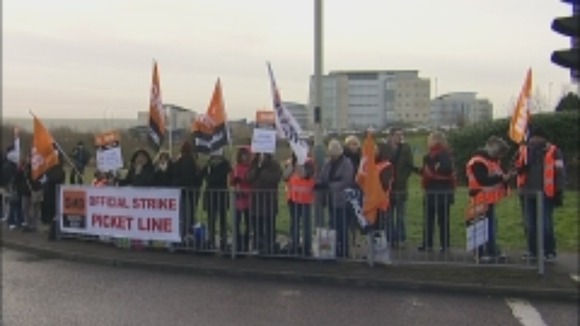 Health support staff picket line