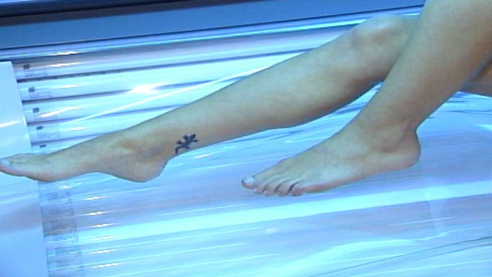 Poor weather could lead to sunbed scare Anglia ITV News