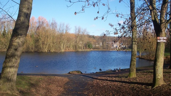 Kirk Hallam Lake in Ilkeston