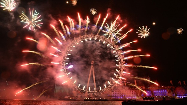 The London Eye becomes a Catherine Wheel for New Year.