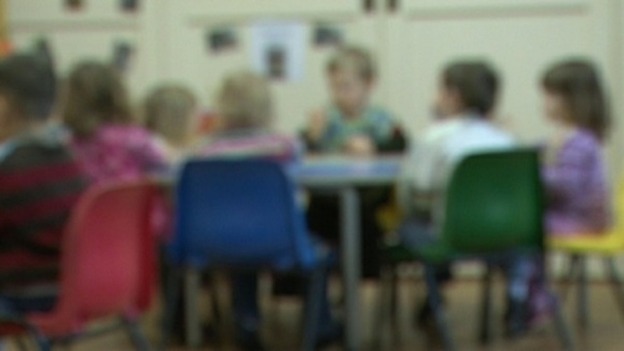 Parenting class pilot scheme to be introduced in High Peak Derbyshire