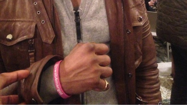 Edgar Davids with his 'Swab4Margot' wristband