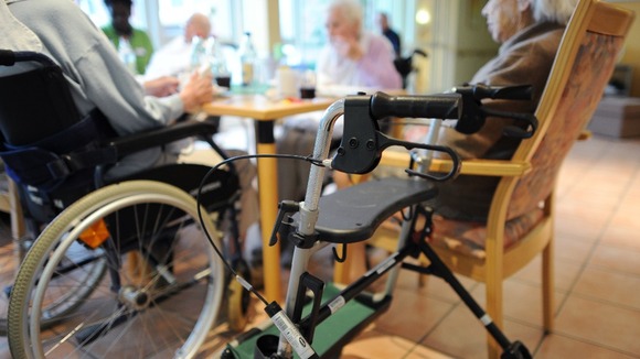 Malnutrition affects thousand of Britons living with dementia