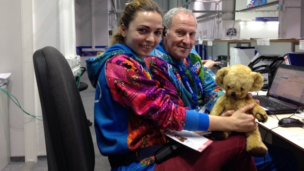 Border bear on tour