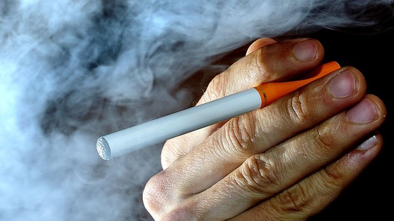 E-cigarette
