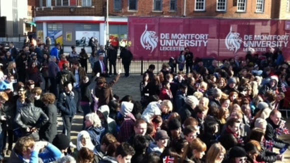 The Queen will arrive in Leicester by train, accompanied by the Duke of Edinburgh and the Duchess of Cambridge