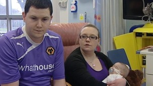 Parents Gary Brookhouse and Kaylee Hickman with their baby Ryan, who is awaiting a heart transplant.