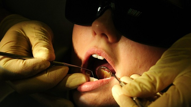 Dentist