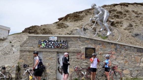 Octave Lapize was the first cyclist to cross the pass, which was part of the Tour de France for the first time, in 1910