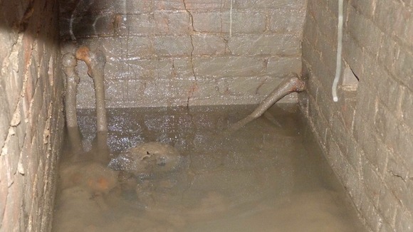 The burial chamber is thought to be 100 years old