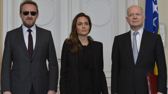 Angelina Jolie with and chairman of the Bosnian presidency Bakir Izetbegovic and William Hague.