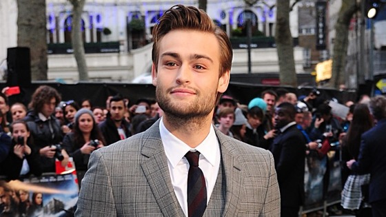 British actor Douglas Booth, who plays Noah's eldest son Shem, takes to the carpet.