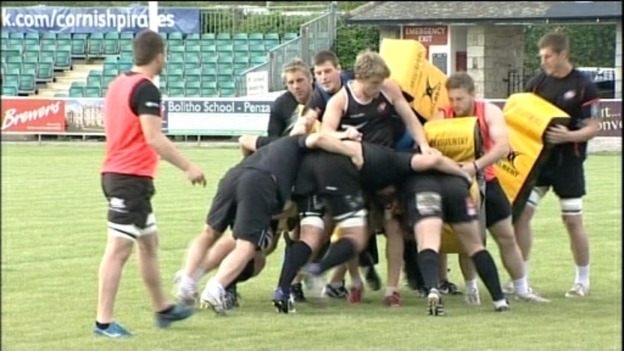 Cornish Pirates in training
