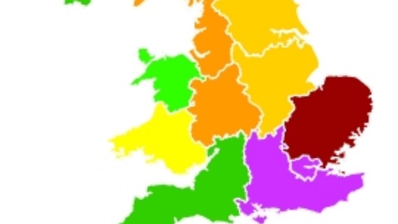 Purple areas are experiencing 'very high' pollution levels, green areas have 'low' levels.