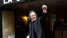 Donovan sings in Soho