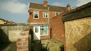The £7,000 home in Gainsborough, Lincolnshire.