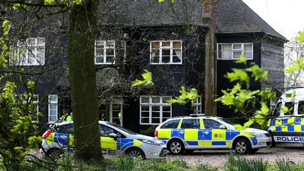 Police officers at the home of Peaches Geldof in Wrotham, Kent, today.