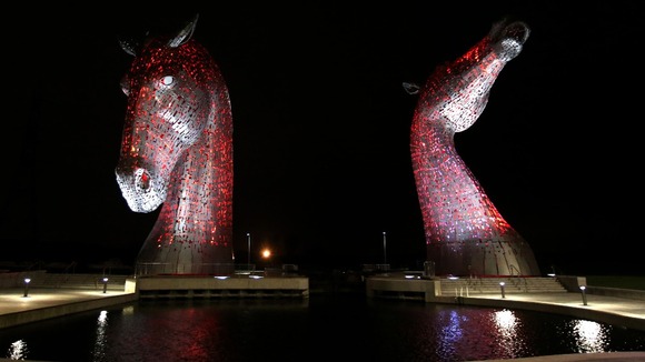 The Kelpies are 30 meteres high and weigh over 300 tonnes each