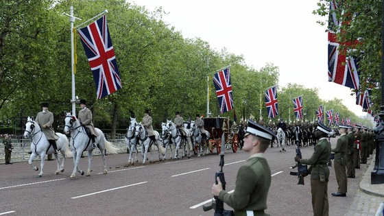 Procession down the mall.