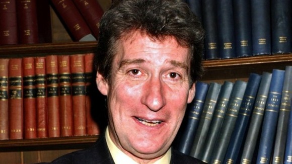Jeremy Paxman has quit current affairs show Newsnight after 20 years as presenter.