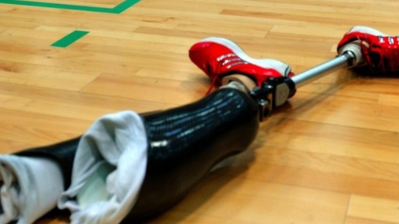 Prosthetic leg