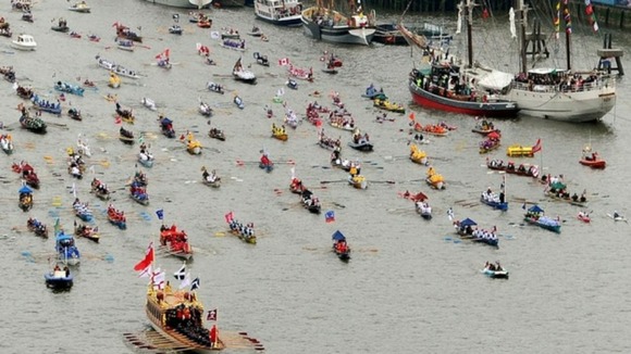 The Diamond Jubilee flotilla is 1,000 boats strong
