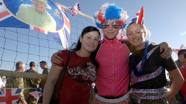 As many people as possible got a chance to congratulate Her Majesty in their own way
