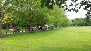 300 people formed a human train and said prayers for the six children who died in a house fire